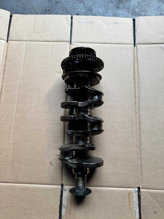 Wał Korbowy Renault Trafic II OPEL Vivaro 2.0