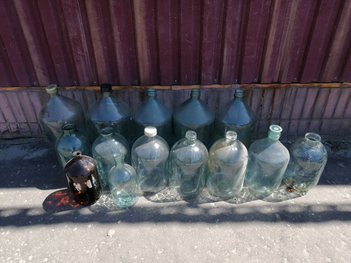 Продам бутилі пластикові