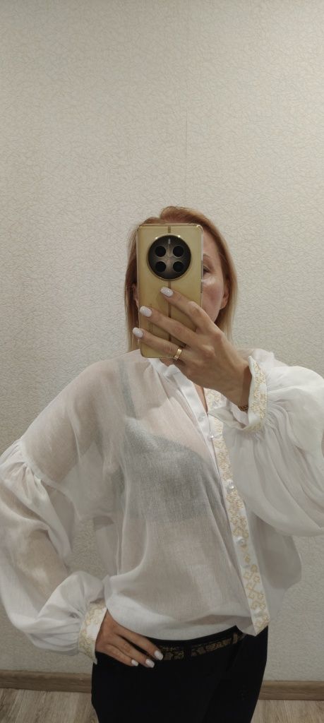 Вишиванка ручна робота