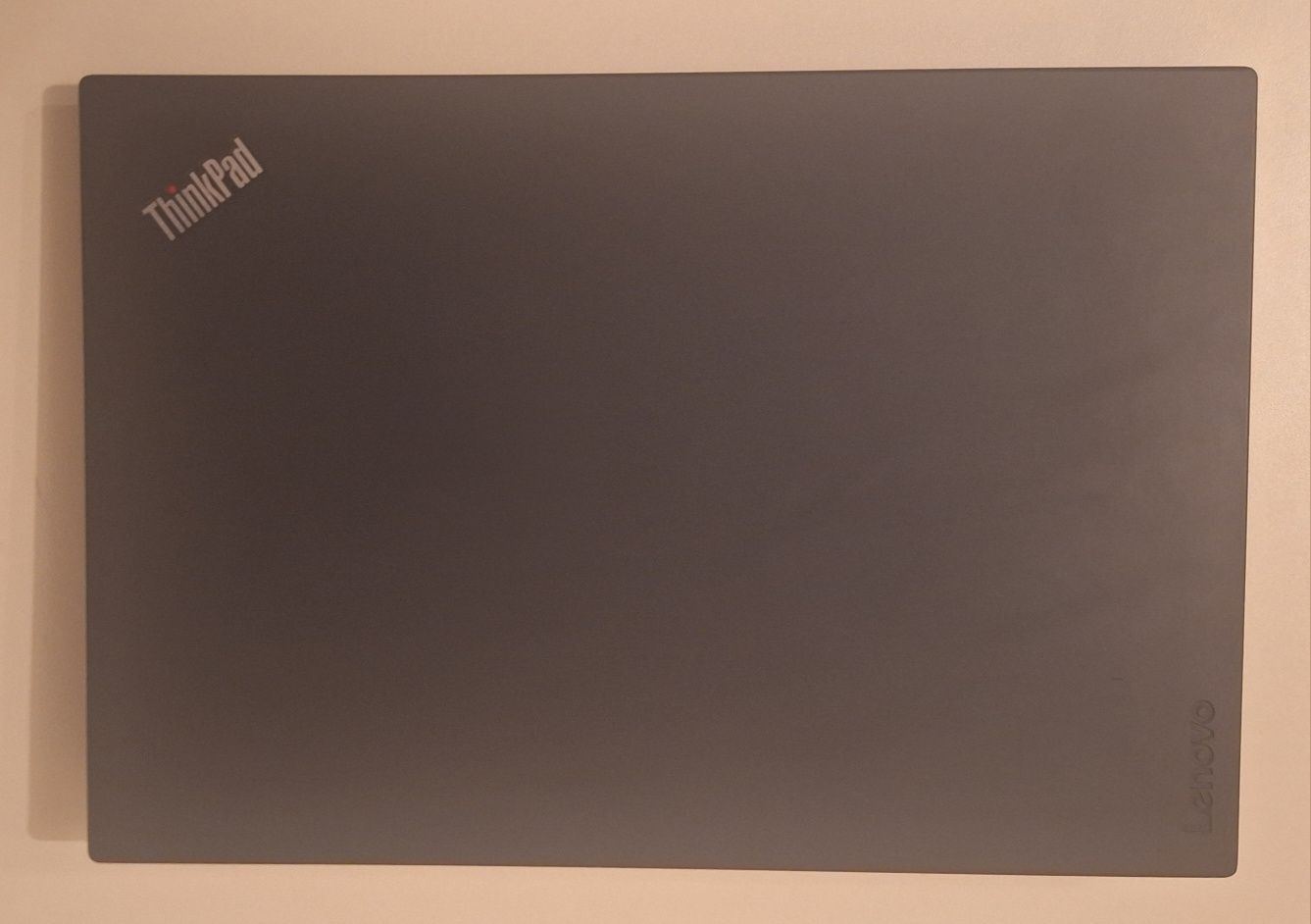 Laptop Lenovo P52s, czytnik linii papilarnych, rozpoznawanie twarzy