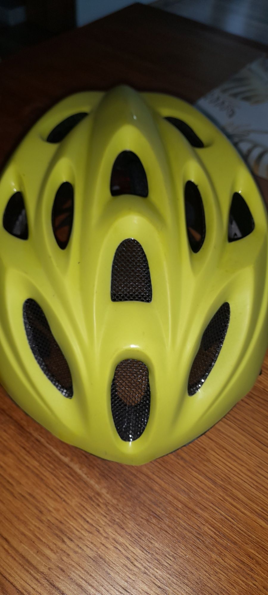 Kask rowerowy regulowany