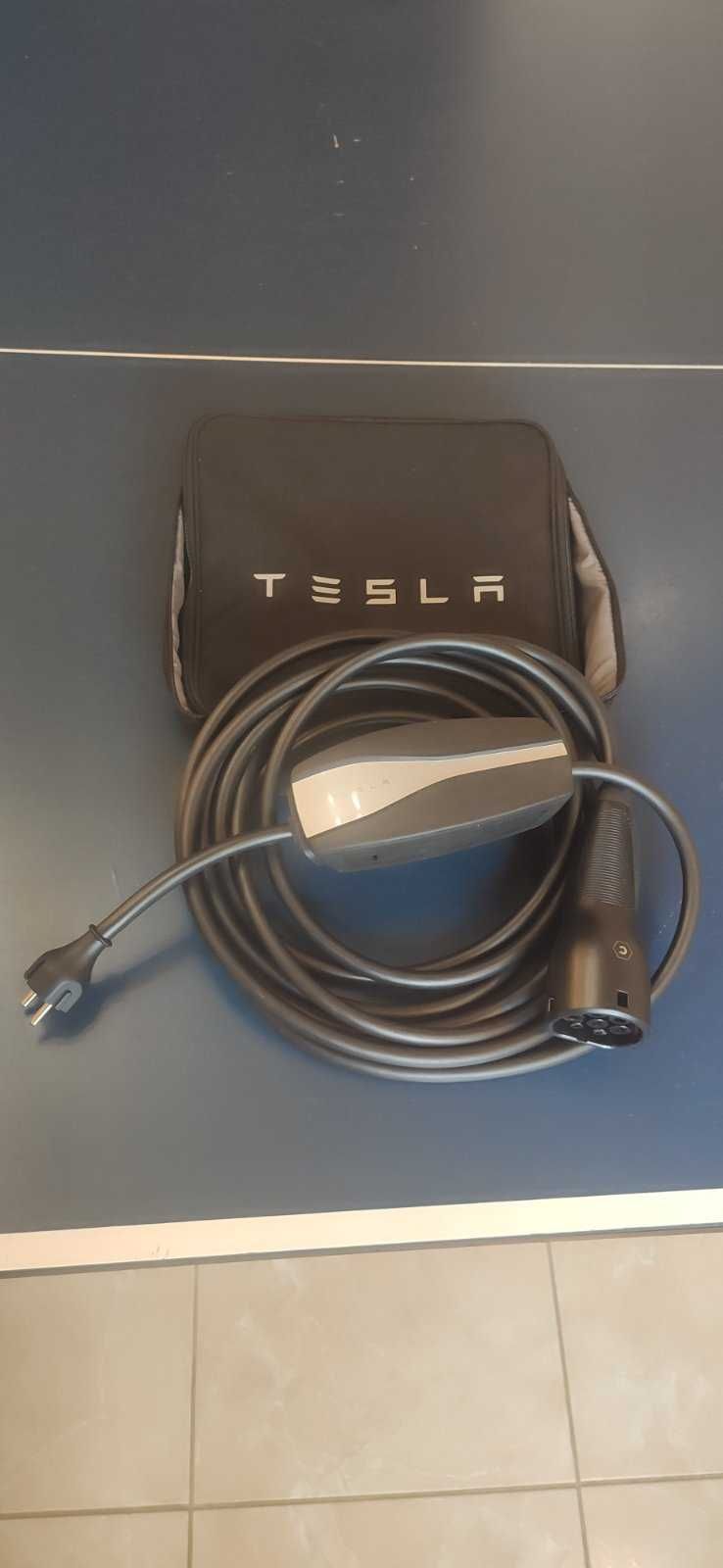 Зарядное устройство для электромобилей Тесла тип 2, 32 ампера.