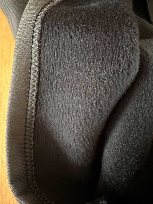 Ciepły strój sportowy damski