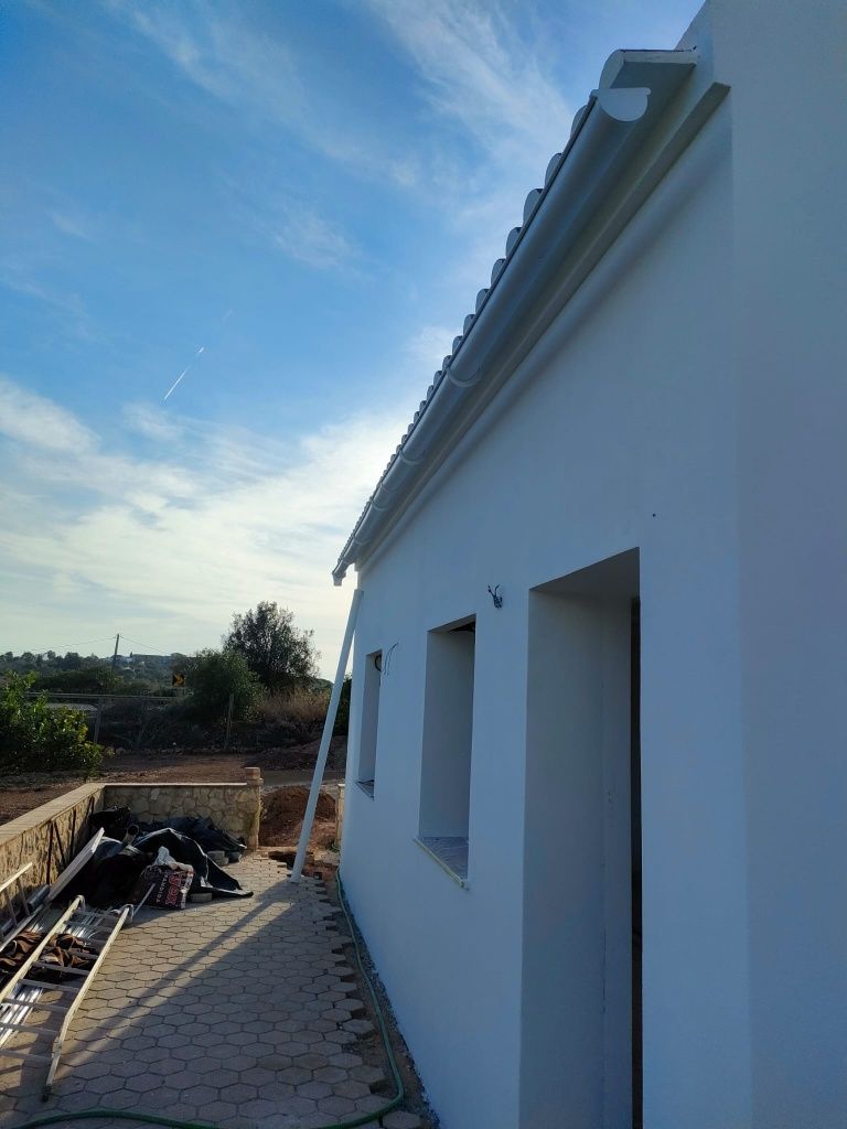 Construtor civil - Algarve "C&F Lda"