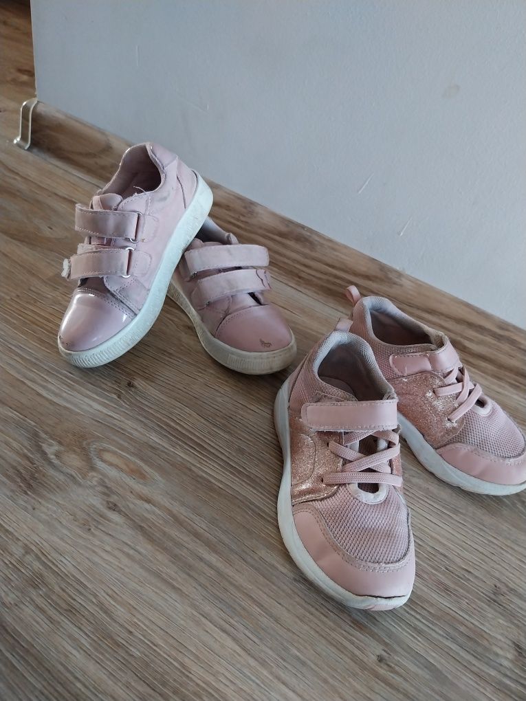 2 pary butów, buty sportowe 27
