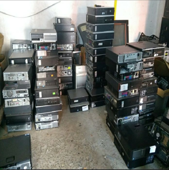 Избавим от старой офисной техники/ компьютеры, мониторы и т.д