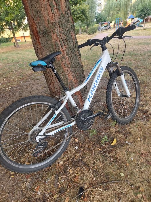 Rower Kross 24 sprawny z oświetleniem