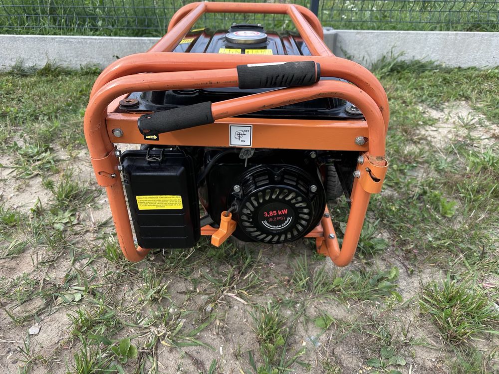 Agregat prądotwórczy CROSS TOOLS CPG 3000 V 230V 2,5kW