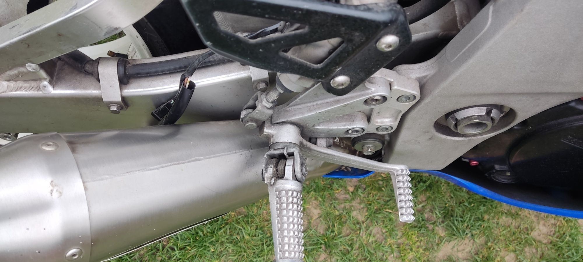Suzuki GSX-R 750 K2 set kierowcy