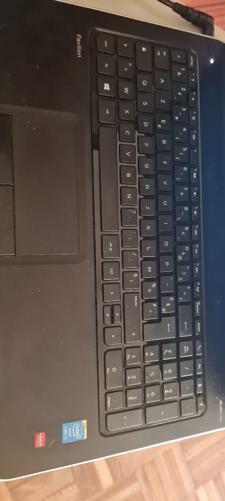 Computador hp 15 i3 lindo grande máquina