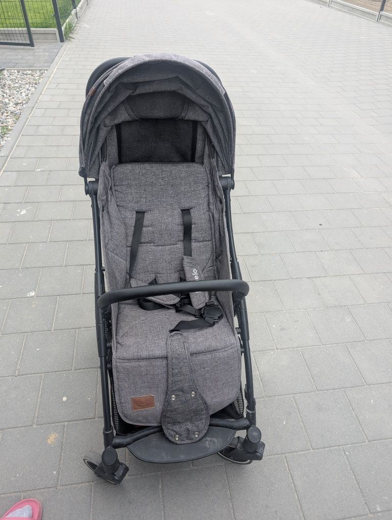 Wózek spacerówka Lionelo