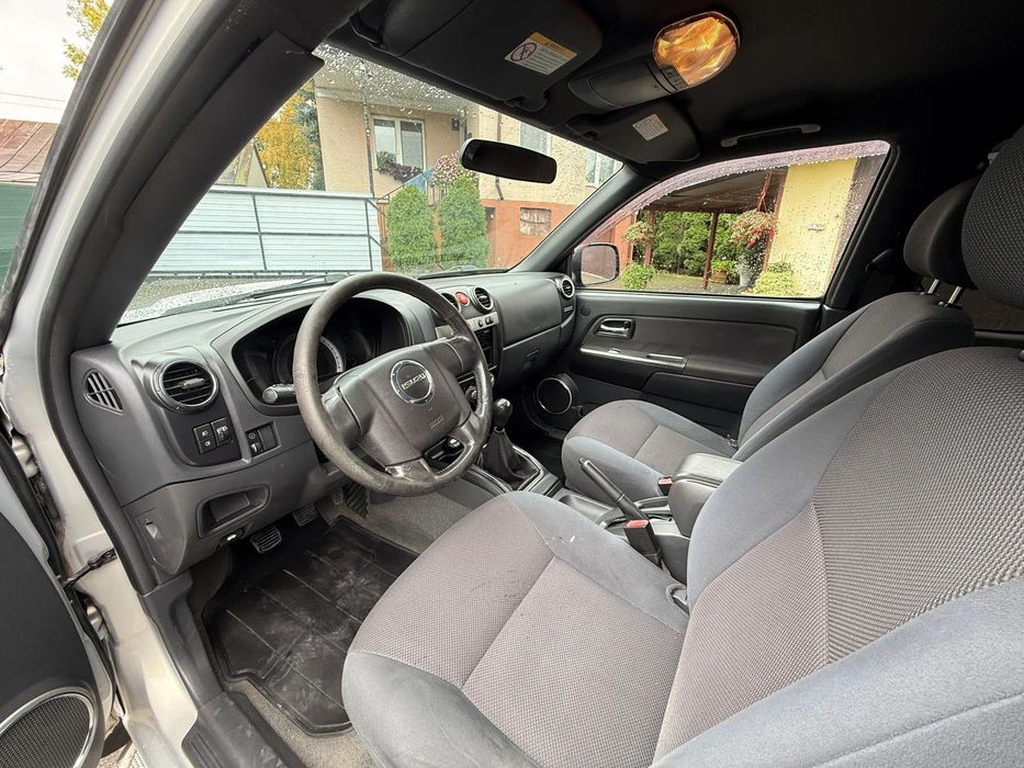 Isuzu D-Max *** Isuzu D-max 4x4 Webasto Klima Polecam ***