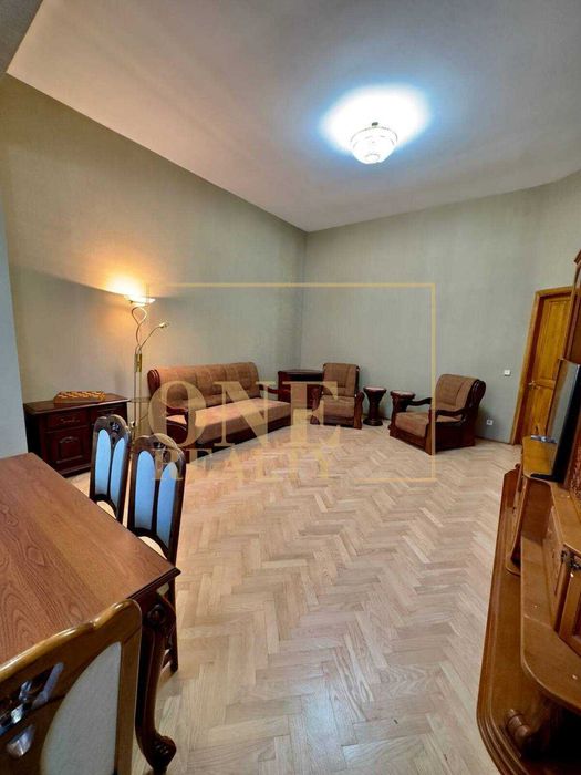 Довготривала оренда 3к Центр, метро Олімпійська, Євроремонт, БЕЗ %%%