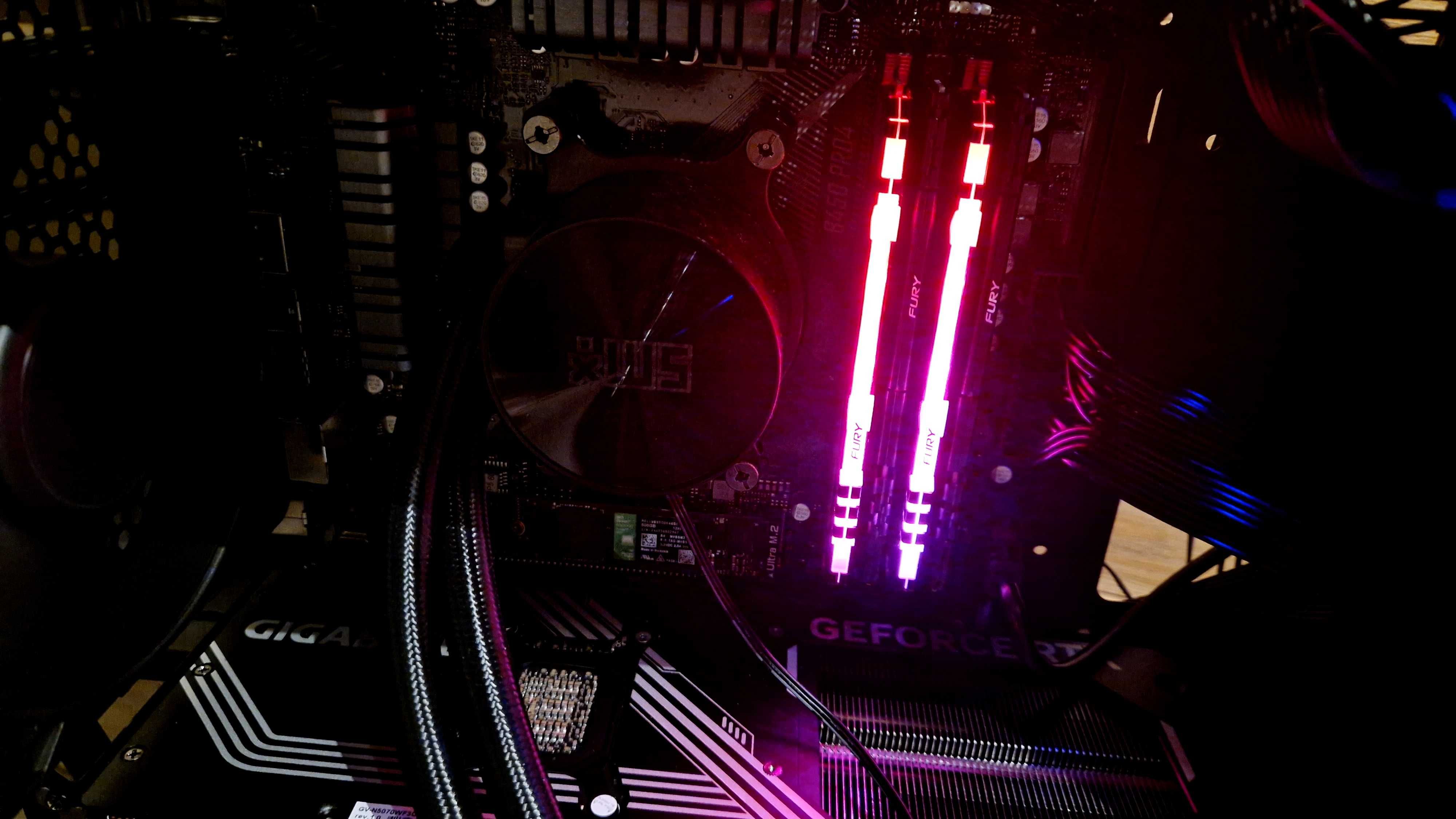 Komputer z Ryzen 5700X i Wi-Fi