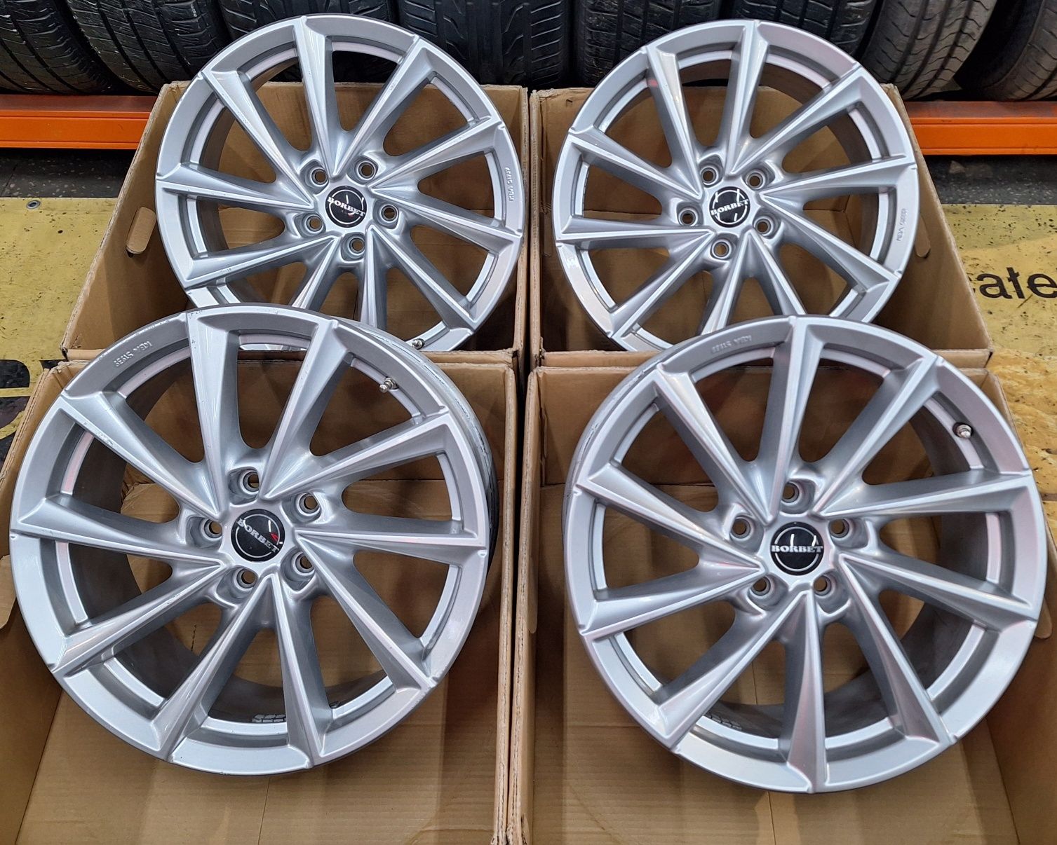 Felgi 5x112 8Jx18 Et.44 Audi A4 A6 Skoda VW