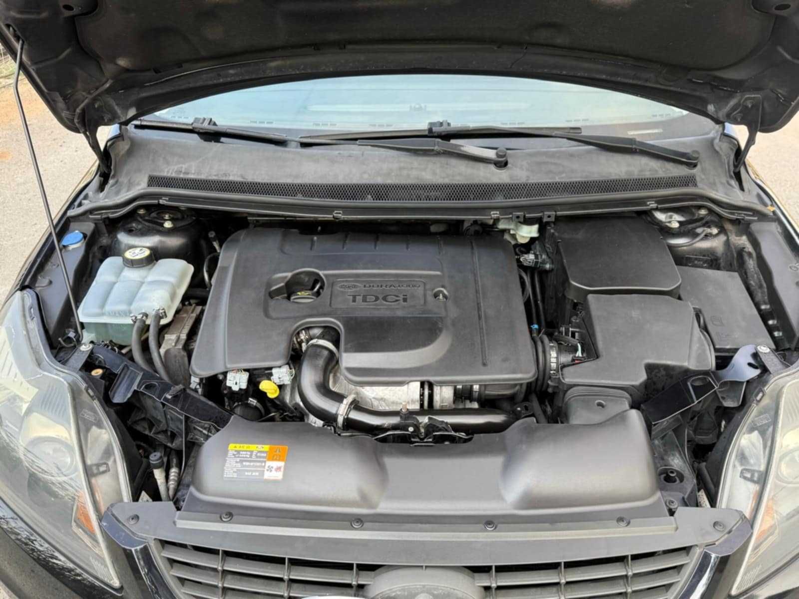 Ford Focus Titanium 1.6HDI 110CV 5Lugares