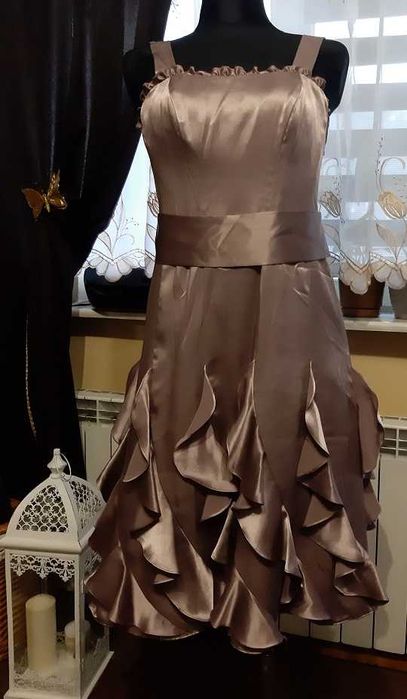 sukienka okazjonalna rozm 38 (M). Wysyłka Olx
