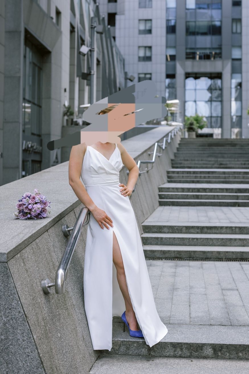 Весільна сукня довга
