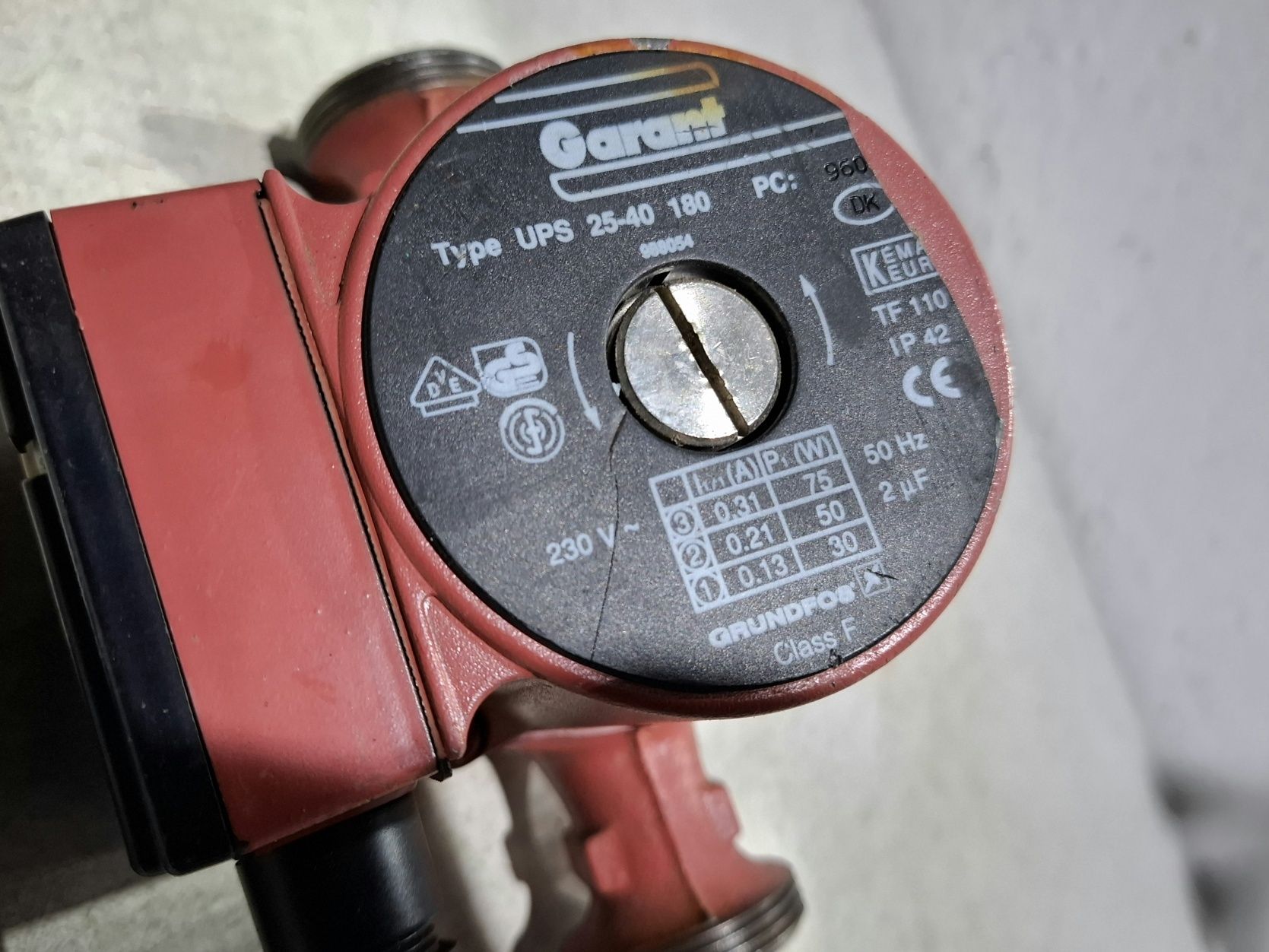 Pompa Grundfos Garant UPS 25-40 '180