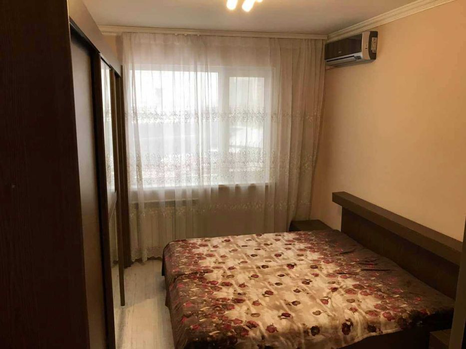 3-кімнатна біля М Теремки 1, довгострокова аренда