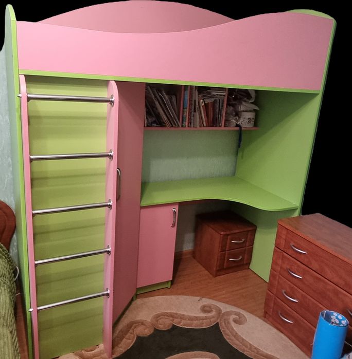 Продам Ліжко-горище