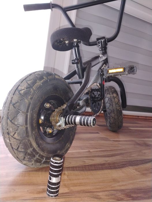 Rower bmx w dobrym stanie mało używany