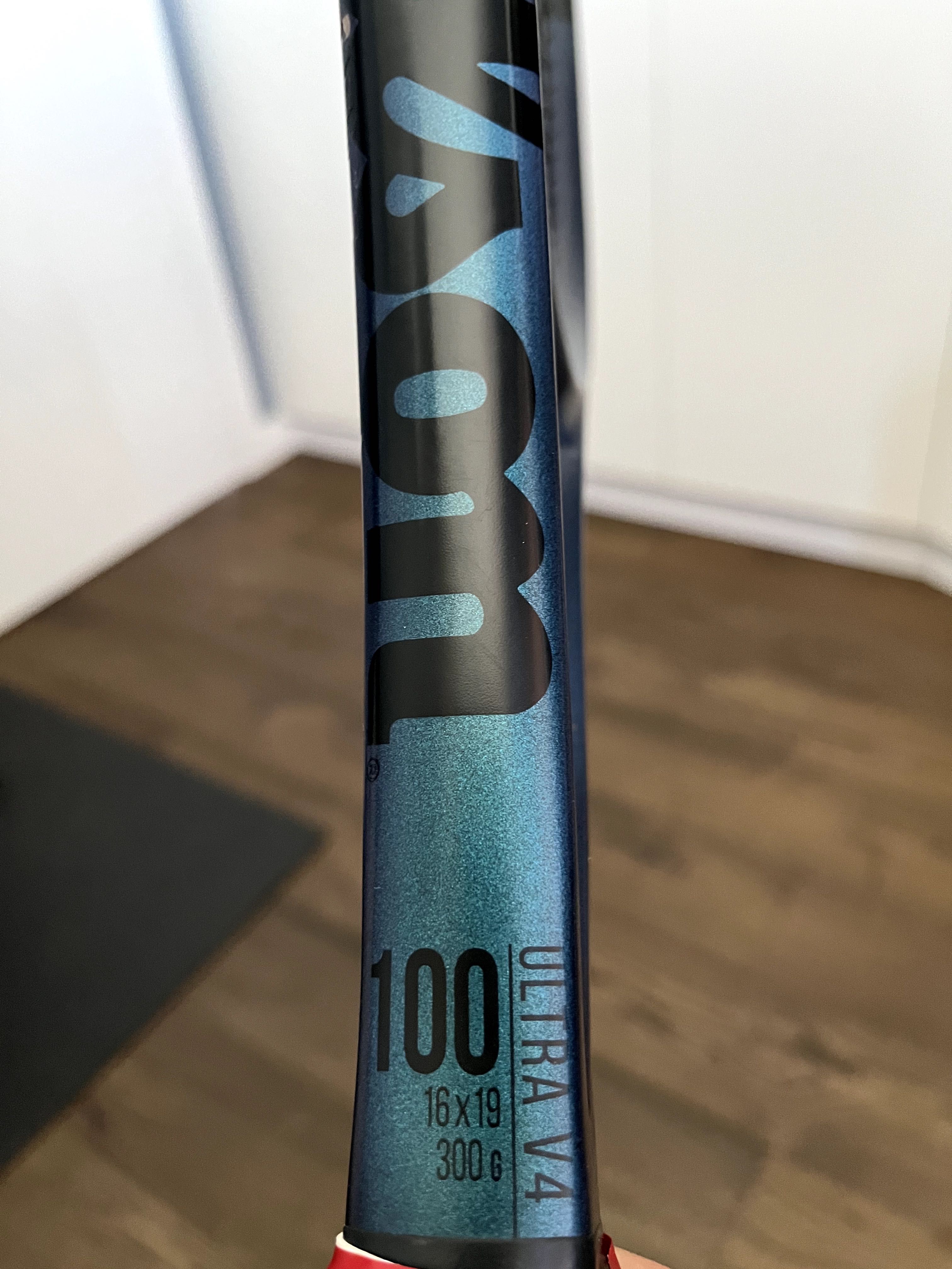 Rakieta do tenisa Wilson Ultra 100 V4 300 g