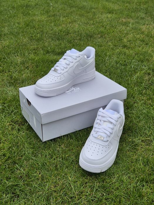 Nike Air Force 1 Low Triple White – NOWE