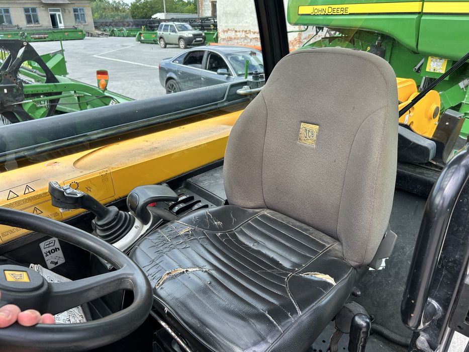 Телескопічний погрузчик JCB 540-140 Hi Viz