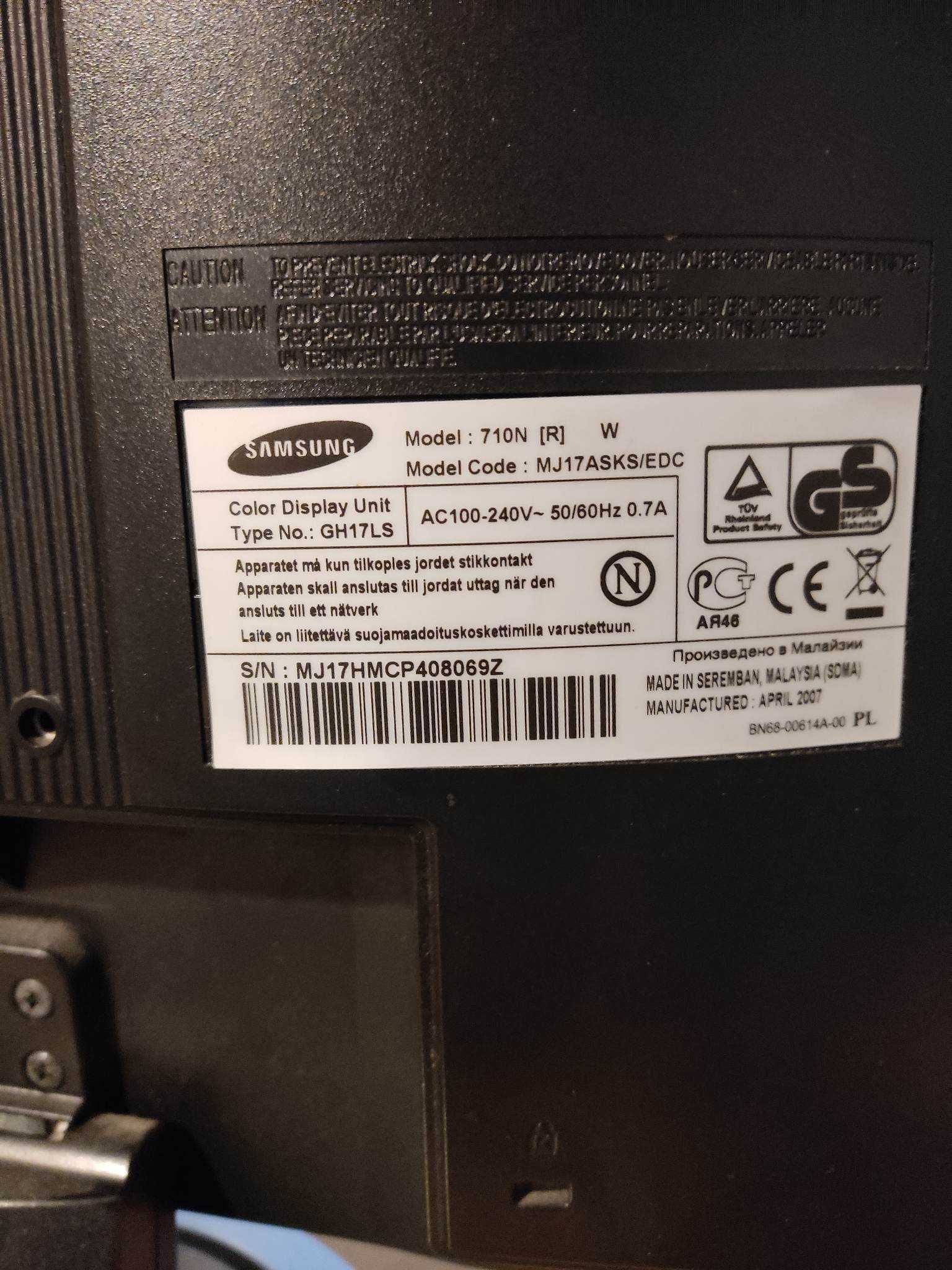 Monitor Samsung 17 cali SyncMaster 710n + okablowanie
