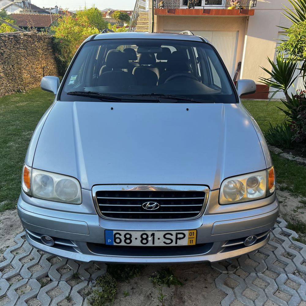 Hyundai Traject 2.0 CRDi GL 7 lugares