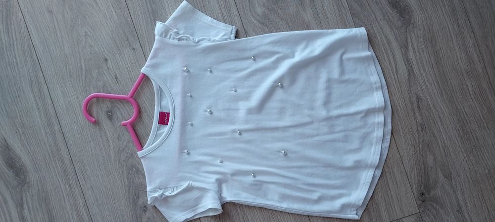Biała elegancka bluzka 122 z perełkami
