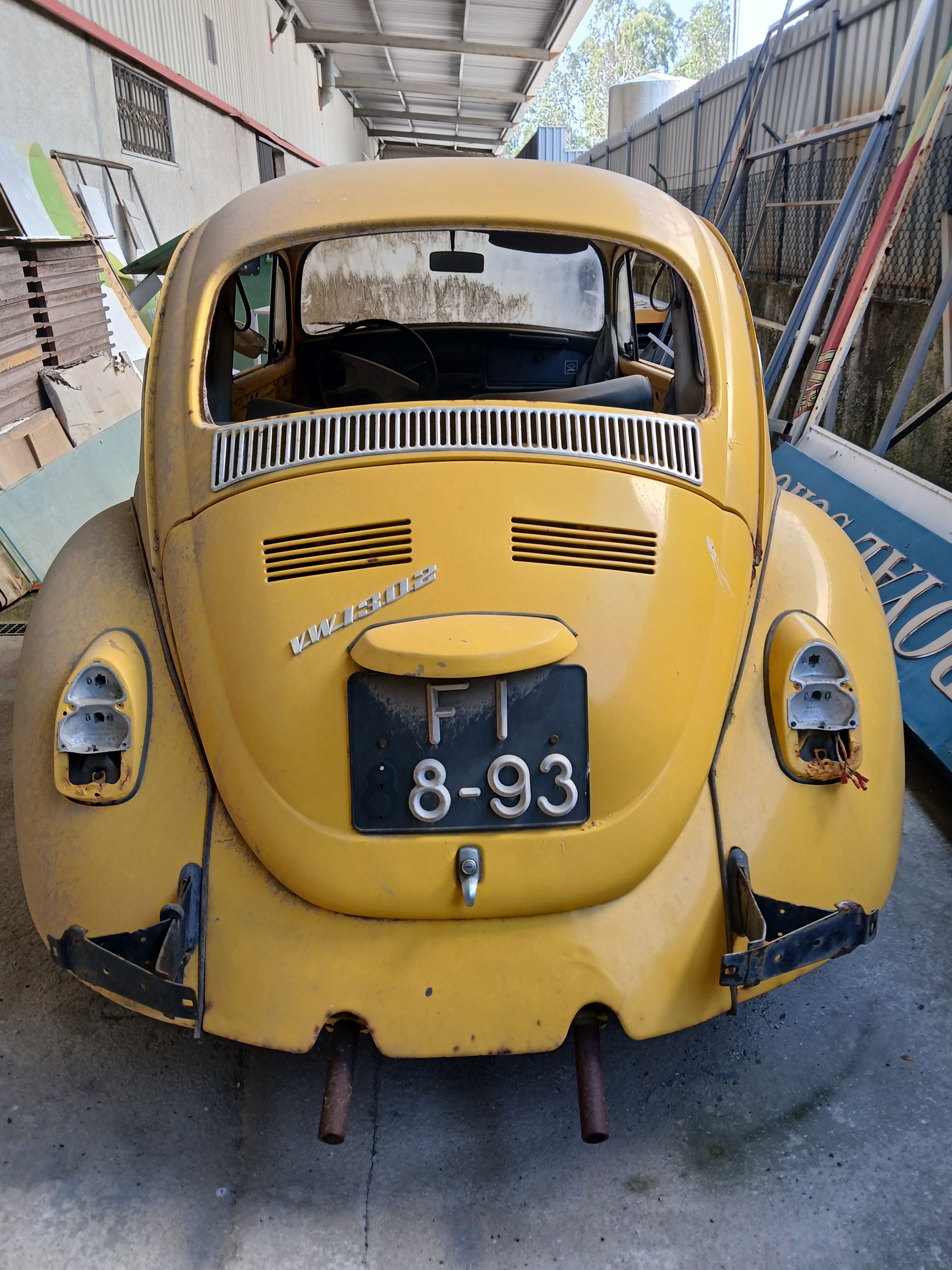 Viatura Volkswagen Carocha 1302 de 1970
