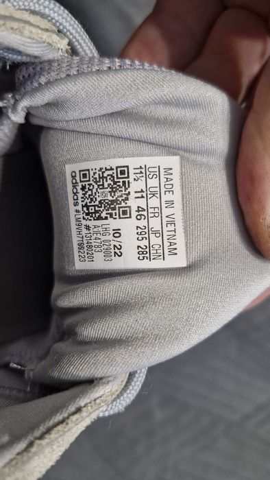 ОРИГІНАЛ!Кросівки Adidas Yeezy Boost 500.Розмір 44