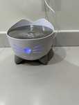 Fonte automatica para gatos