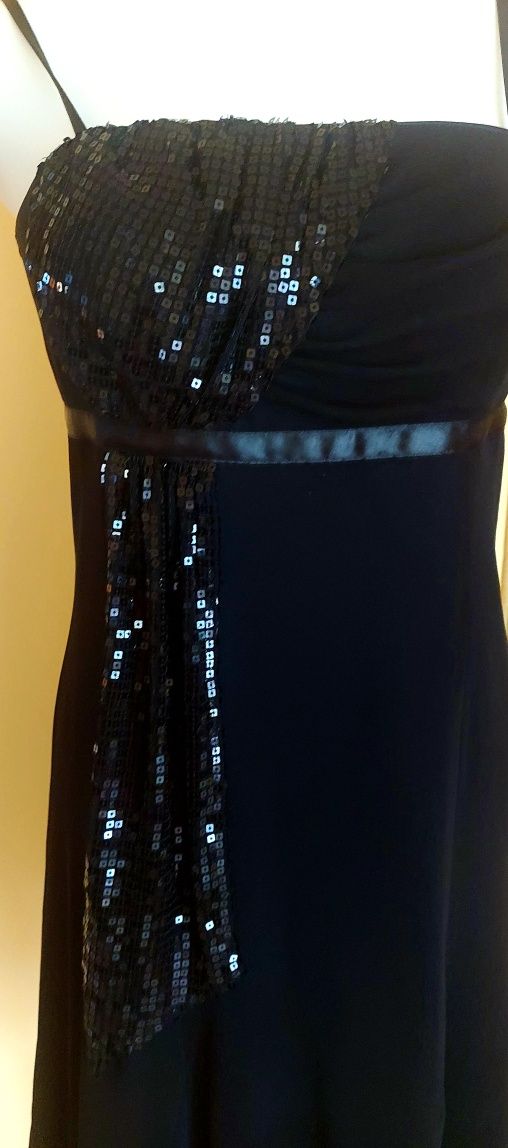 Sukienka M/L z cekinami Vera Mont retro typu bombka,mała czarna