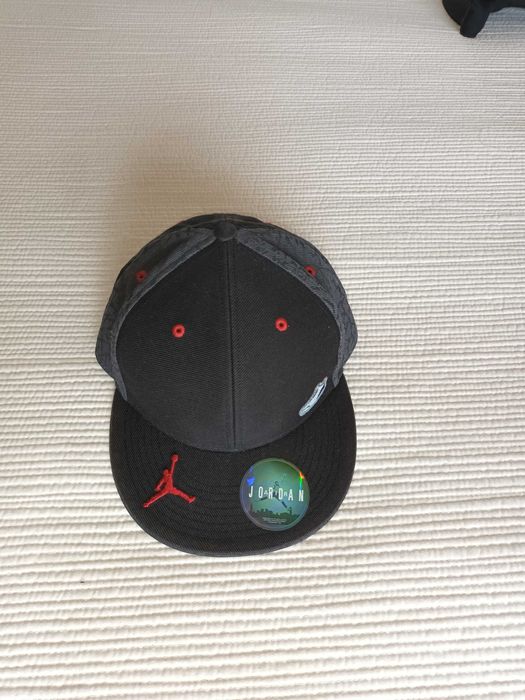 Boné da Jordan (original e sem uso). Edição especial.