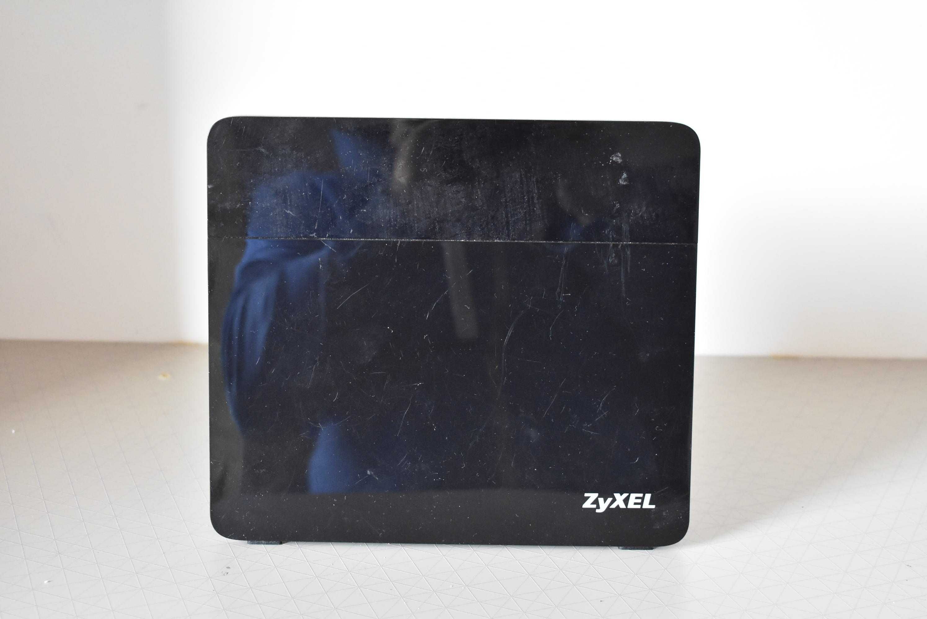 Router Zyxel VMG8924 -B10A