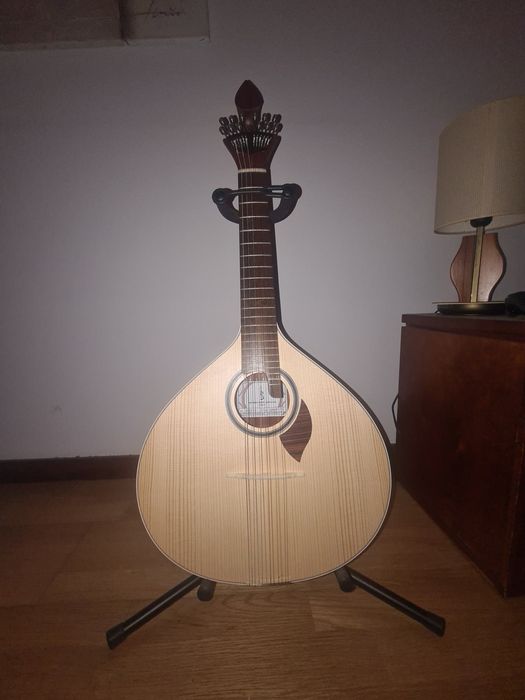 Guitarra Portuguesa