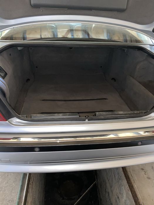 Продам BMW E38 740I, 4.4, без ваносів, акпп, в хорошому стані.