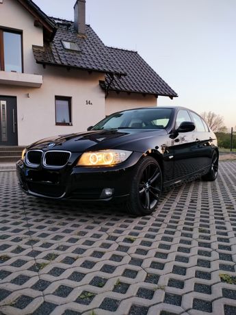 BMW e90 320i 2011