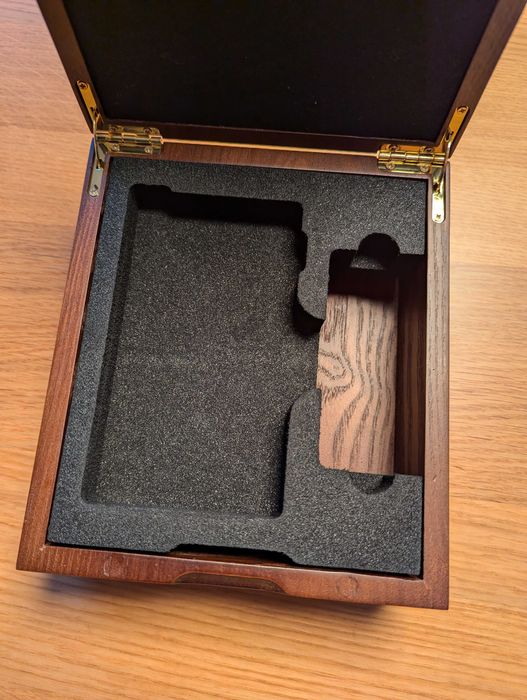 Hi-Fi DAP Shanling M8 (2 x AKM AK4499EQ) | iBasso FiiO Cayin Astell AK