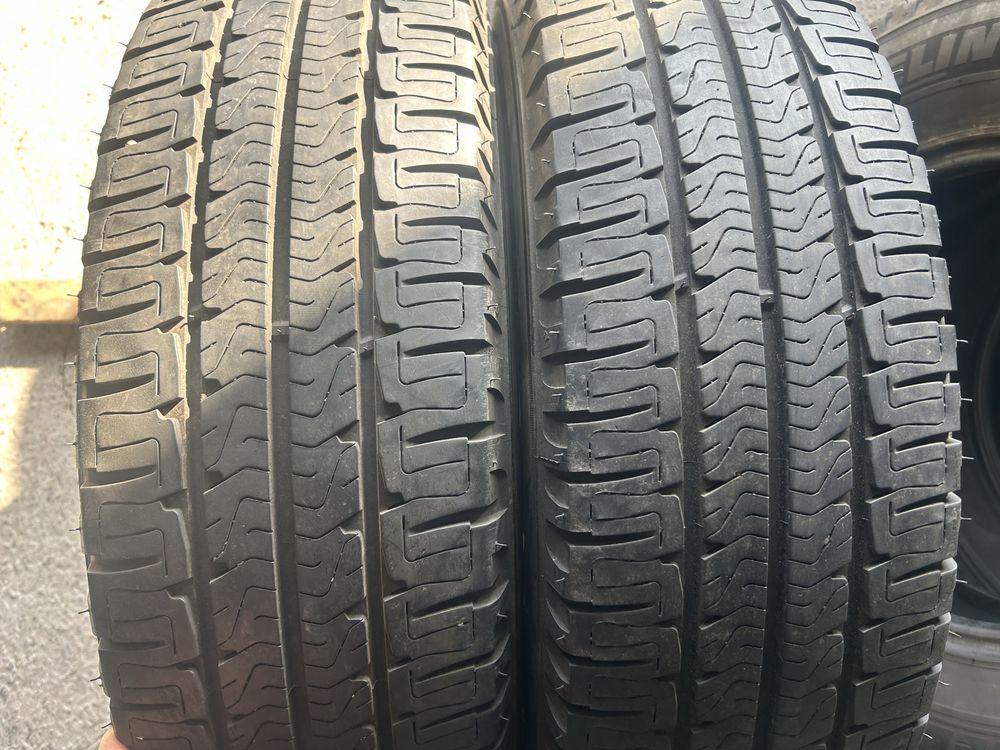 Opony letnie dostawcze 227/75R16C x 2 szt Michelin