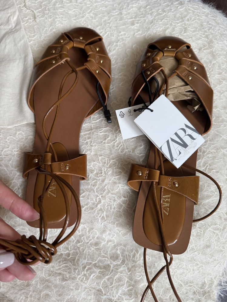 Zara skóra naturalna brązowe sandały rzymianki wiązane 41