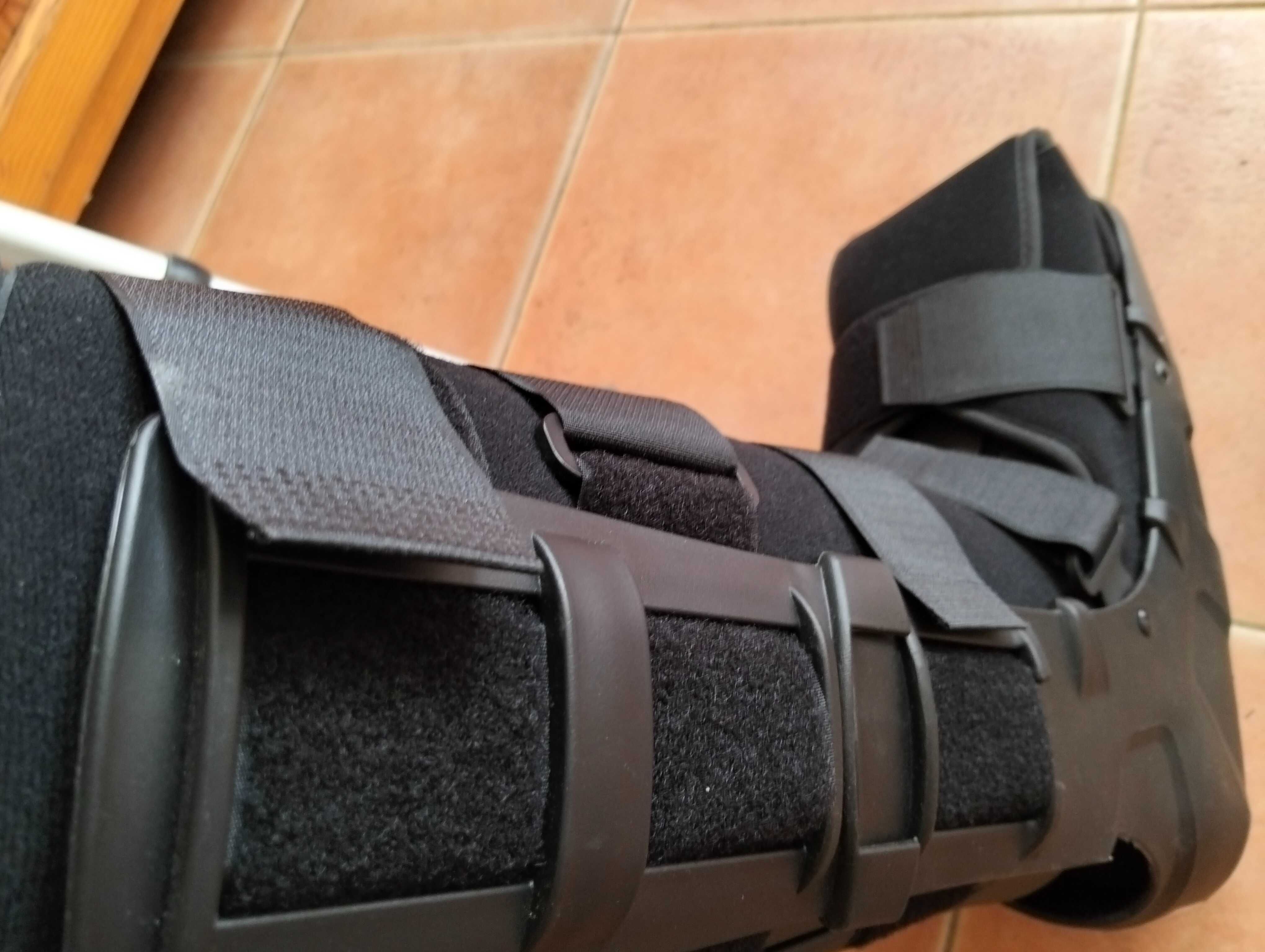 Bota Walker número 39