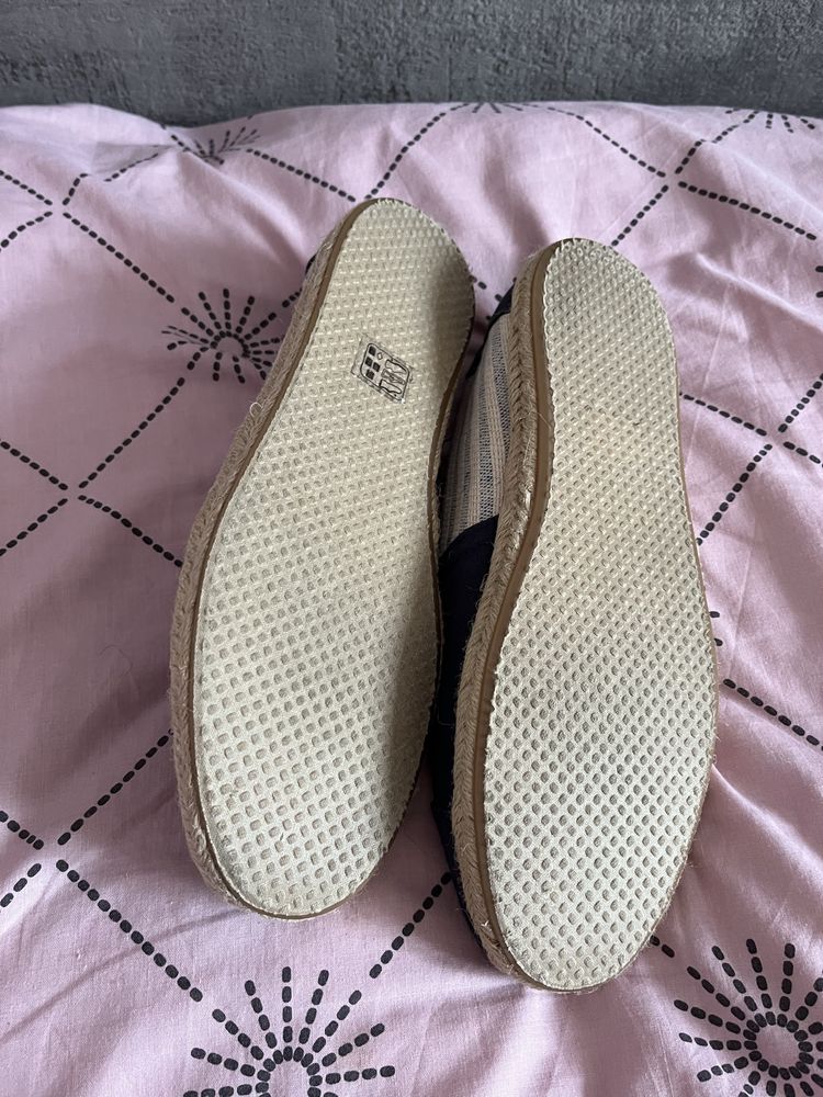Чоловічі еспадрильї Toms
