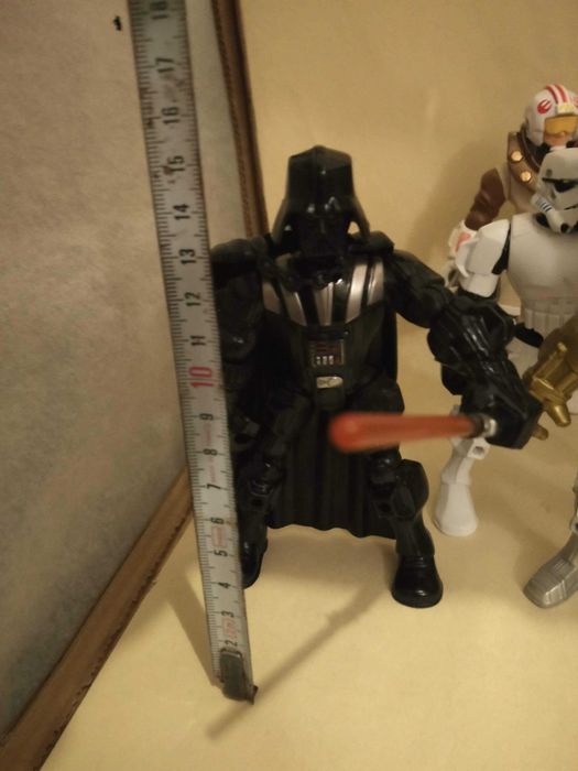 7 bonecos ou action figures da Hasbro do Star Wars