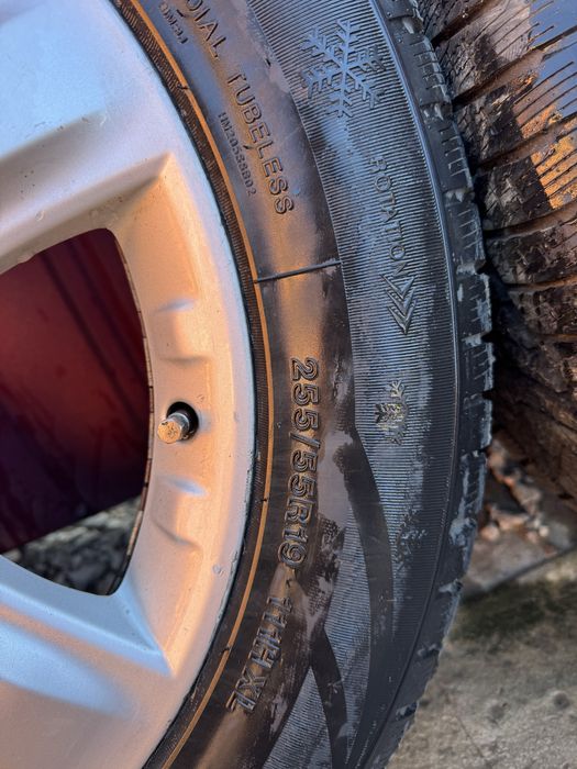 Продам Титани + Резина R19