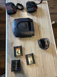 Atari jaguar + 2 pady + 4 gry