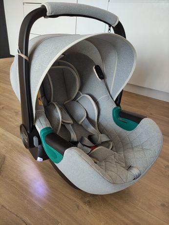Fotelik samochodowy Britax BabySafe iSense 0-13 kg Nordic Grey